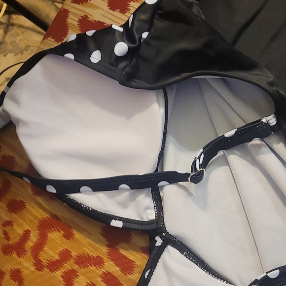 NWT Cute Polka Dot bathing suit - Picture 4 of 6